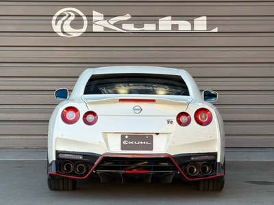 NISSAN GT-R - 8