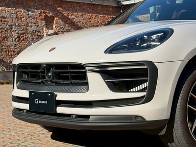 2022 Porsche MACAN — миниатюра 13