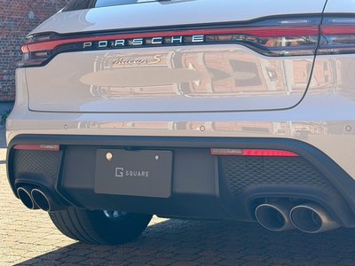 2022 Porsche MACAN — миниатюра 17