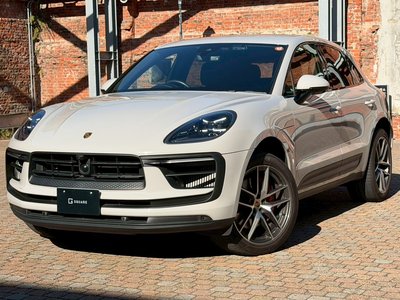 2022 Porsche MACAN — фото 6