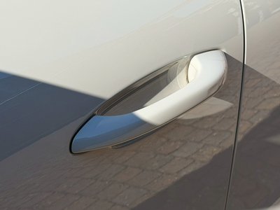 2022 Porsche MACAN — миниатюра 24