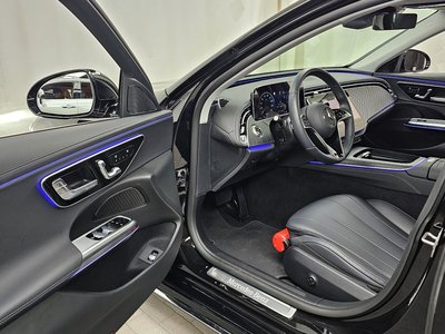 MERCEDES-BENZ E-CLASS - 10