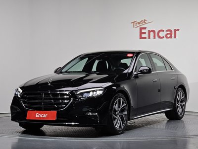 MERCEDES-BENZ E-CLASS - 1