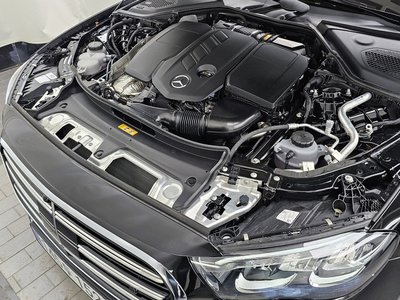 MERCEDES-BENZ E-CLASS - 7