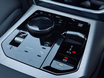 2025 BMW X3 缩略图 27
