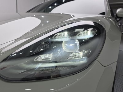 PORSCHE PANAMERA - 9