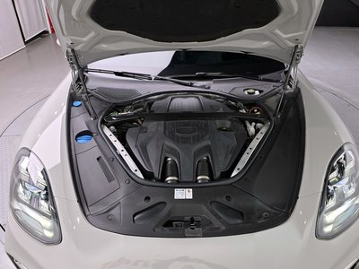 PORSCHE PANAMERA - 7