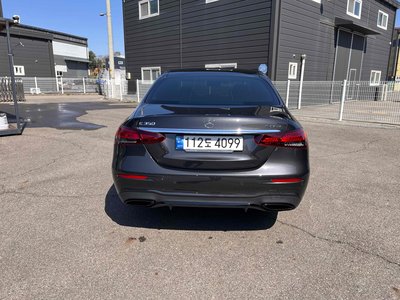 MERCEDES-BENZ E-CLASS - 3