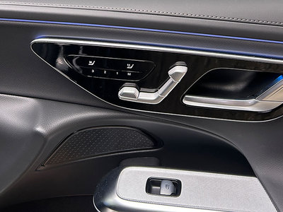 MERCEDES-BENZ E-CLASS - 10