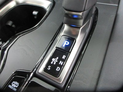 2023 Lexus RX — миниатюра 37