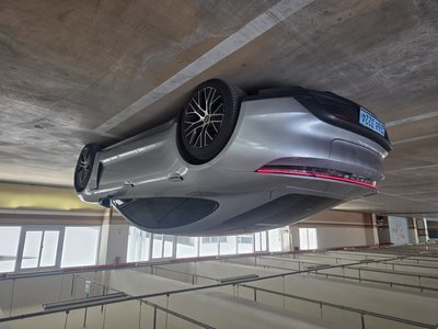 2022 Porsche TAYCAN — фото 8