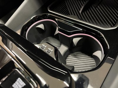 2025 BMW 5 SERIES — миниатюра 31