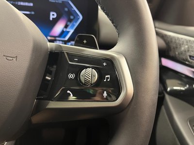 2025 BMW 5 SERIES — миниатюра 22