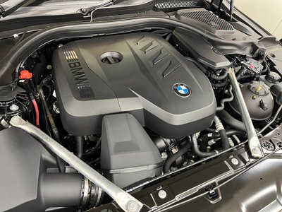 2025 BMW 5 SERIES — миниатюра 59