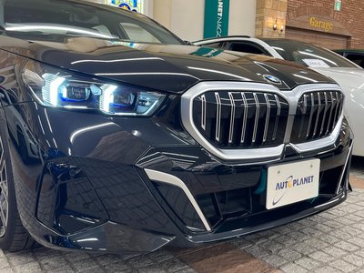 2025 BMW 5 SERIES — миниатюра 54