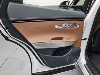 صورة مصغرة 15 لـ 2023 Genesis GV70