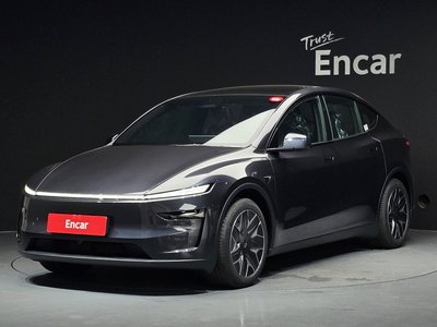 TESLA MODEL Y - 1