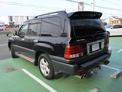 TOYOTA LAND CRUISER CYGNUS - 9