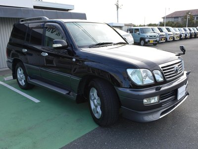 TOYOTA LAND CRUISER CYGNUS - 4