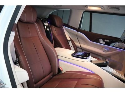 MERCEDES-BENZ GLS - 7