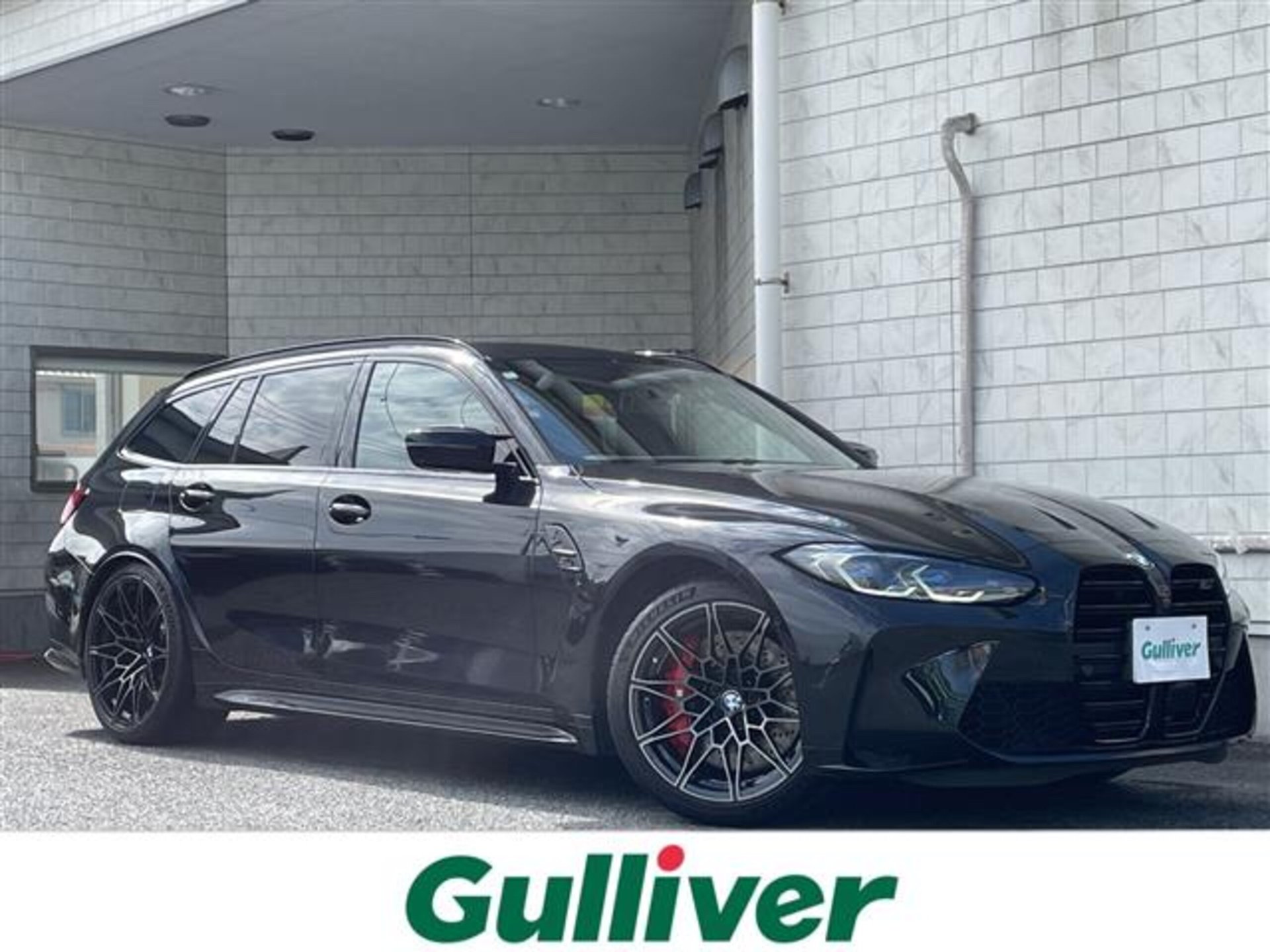 BMW M3 TOURING - View 1