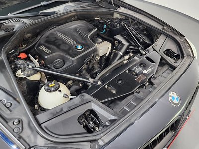 2016 BMW 5 SERIES photo 7