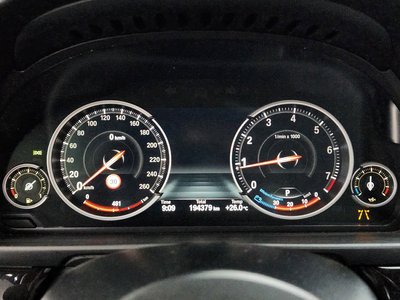 2016 BMW 5 SERIES photo 8