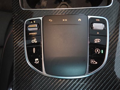 MERCEDES-BENZ GLC - 9