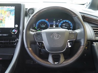 صورة مصغرة 48 لـ 2023 Toyota VELLFIRE