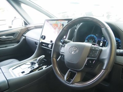 صورة مصغرة 76 لـ 2023 Toyota VELLFIRE
