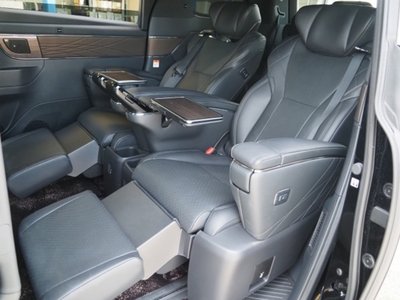 صورة مصغرة 38 لـ 2023 Toyota VELLFIRE