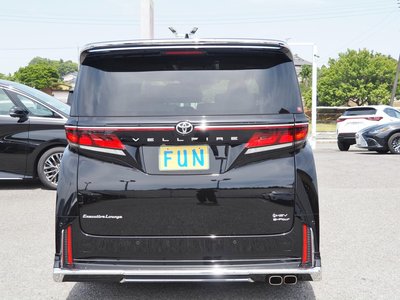 TOYOTA VELLFIRE - 7
