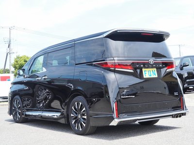 TOYOTA VELLFIRE - 6