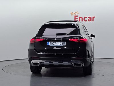 MERCEDES-BENZ GLC - 4