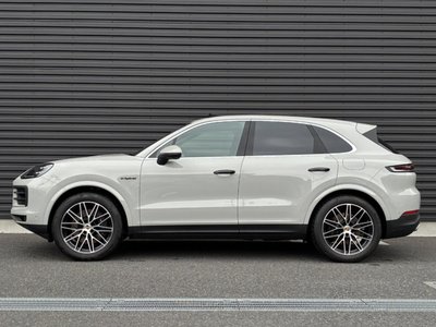 PORSCHE CAYENNE - 3