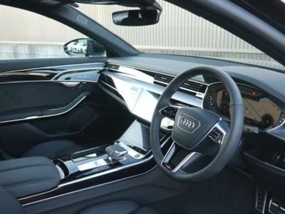 2025 AUDI A8 — фото 11