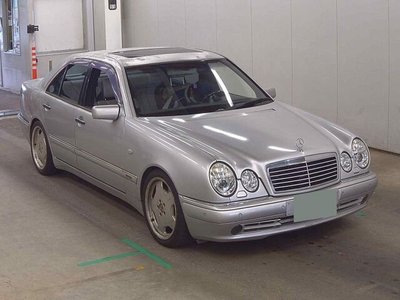 MERCEDES-BENZ E-CLASS AMG - 1