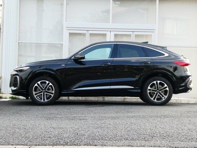 2025 AUDI Q5 SPORTBACK — фото 6