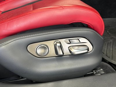 2018 Lexus LS thumbnail 37
