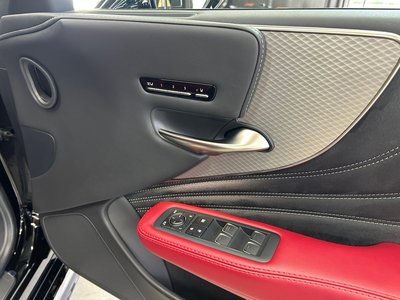 2018 Lexus LS thumbnail 36