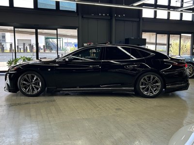 2018 Lexus LS thumbnail 11