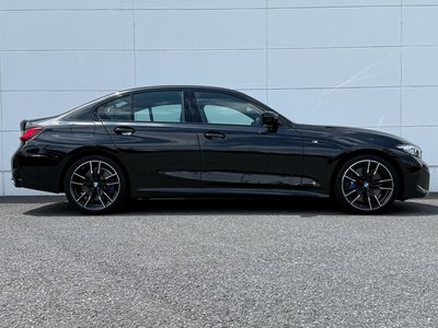 صورة مصغرة 54 لـ 2024 BMW 3 SERIES
