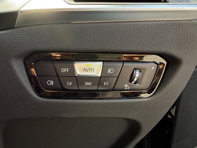 صورة مصغرة 25 لـ 2024 BMW 3 SERIES