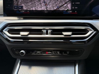 صورة مصغرة 37 لـ 2024 BMW 3 SERIES