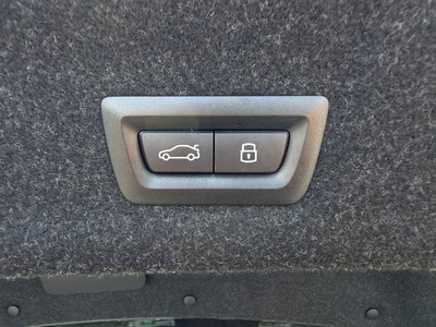 صورة مصغرة 48 لـ 2024 BMW 3 SERIES