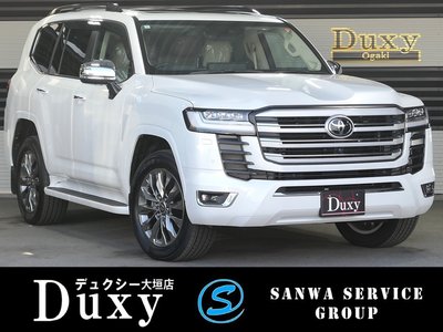 TOYOTA LAND CRUISER 300