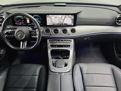 MERCEDES-BENZ E-CLASS - 5