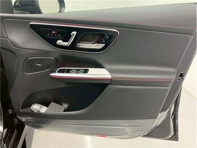 2025 Mercedes-BENZ GLC AMG 缩略图 74