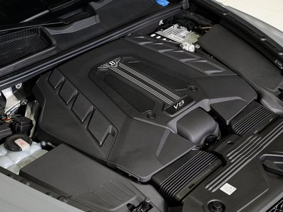 BENTLEY BENTAYGA - 6