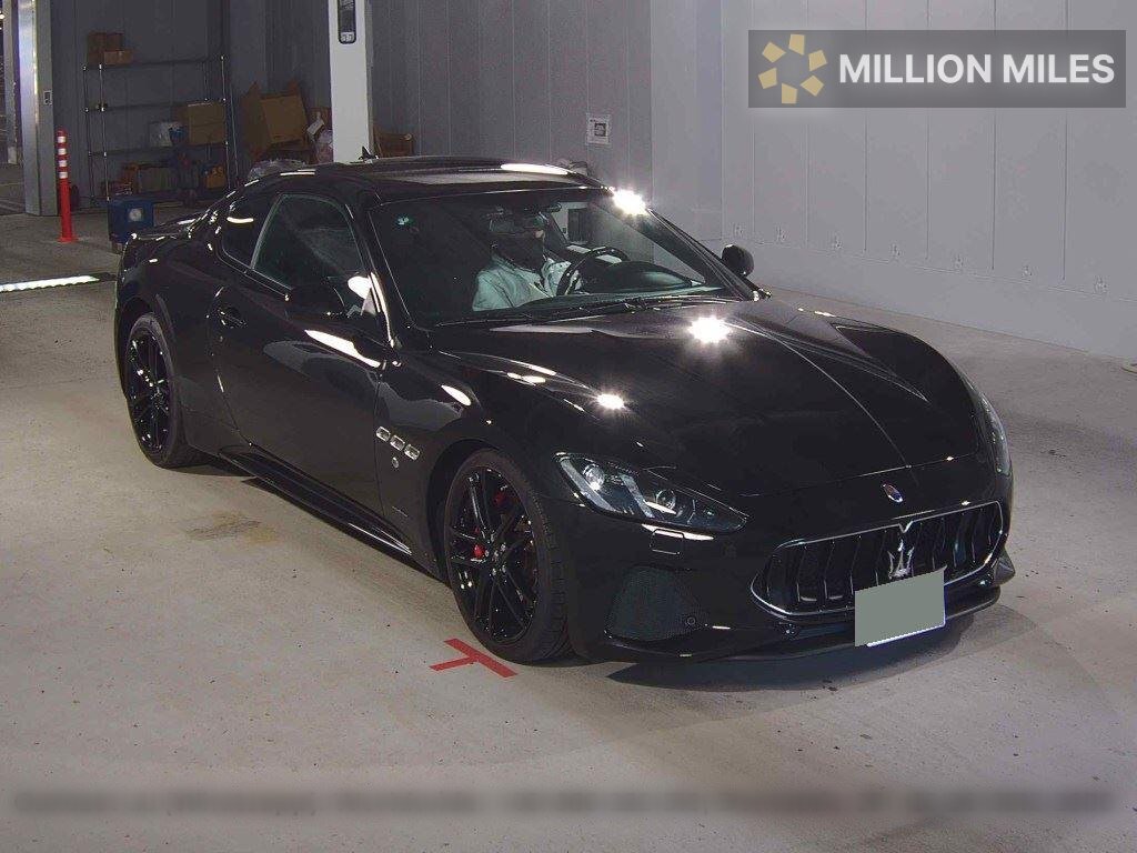 MASERATI GRANTURISMO - View 1